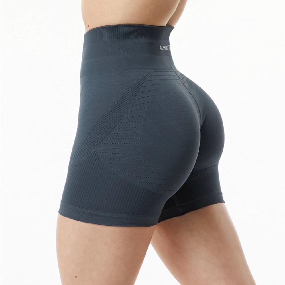 Alphalete ozone shorts